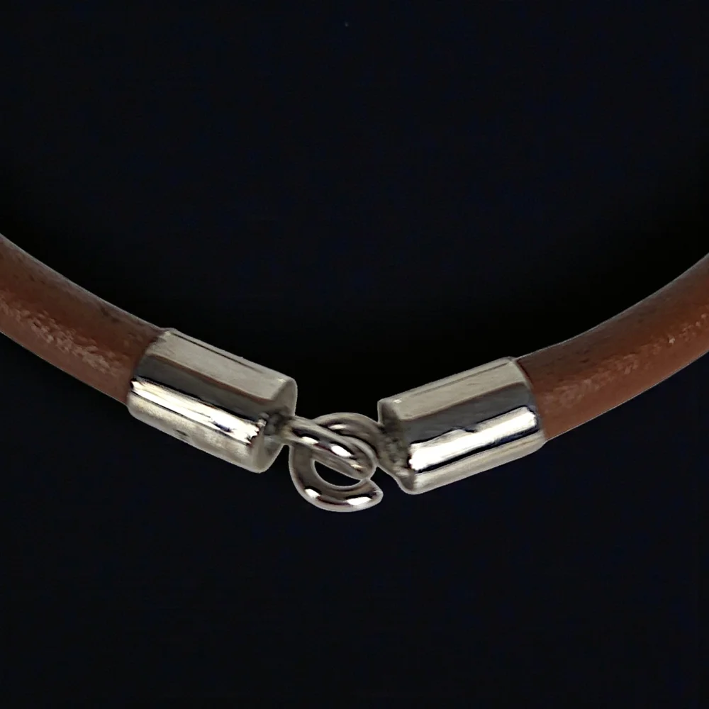 Vintage Taxco Sterling and Leather Choker Necklace and Bracelet Set - Picture 4 of 13